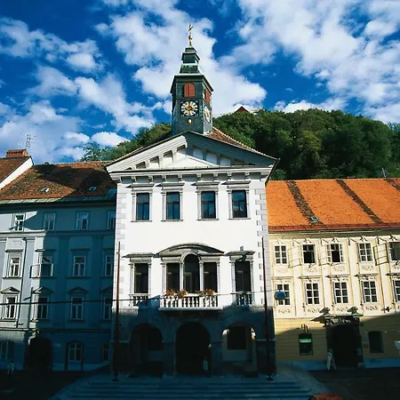 Optim Apartment Ljubljana