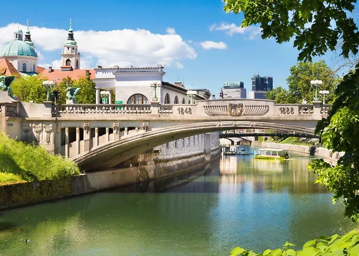 Апартаменти Optim